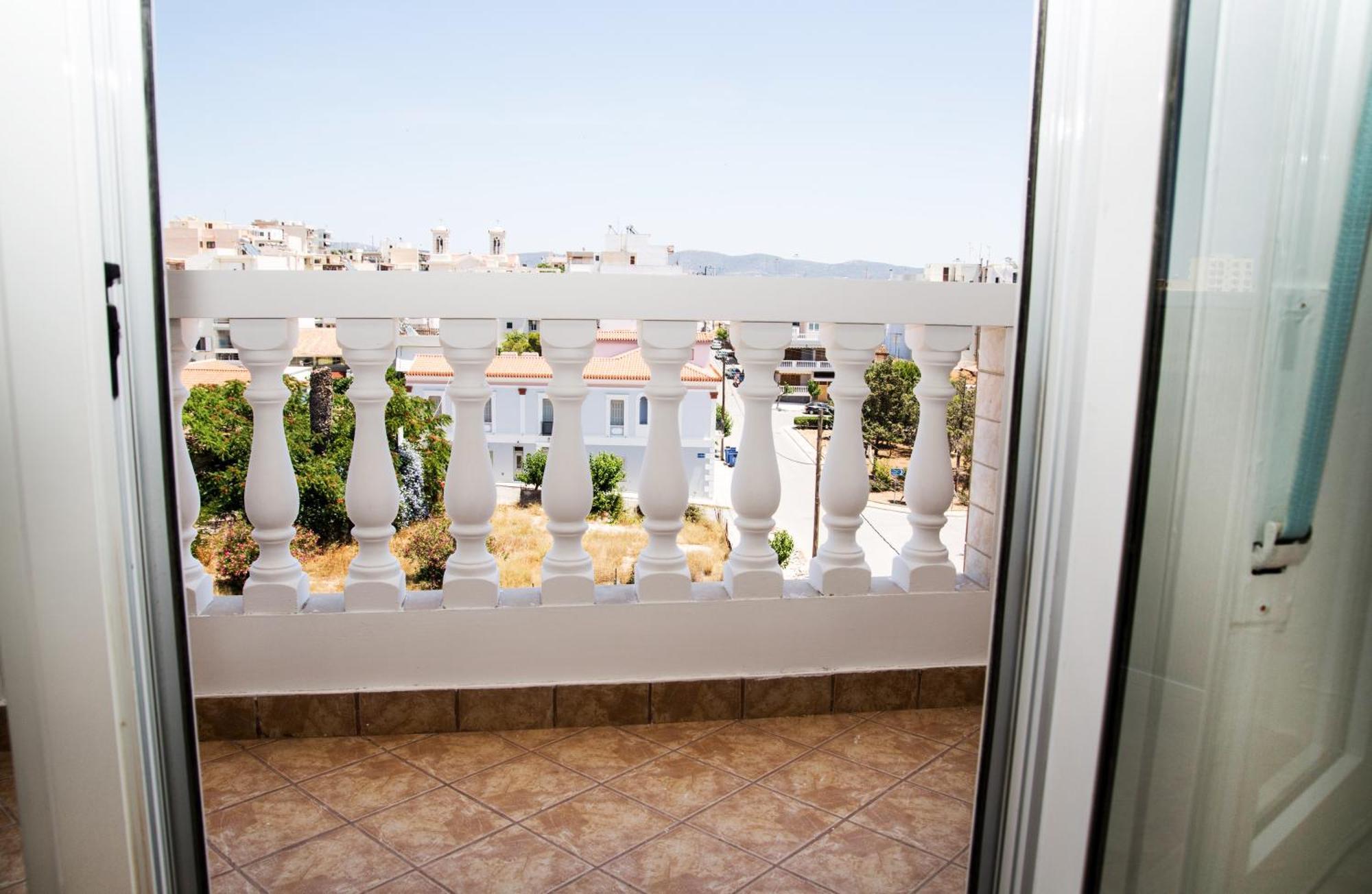 Nikolakakis Rooms Lavrio ห้อง รูปภาพ