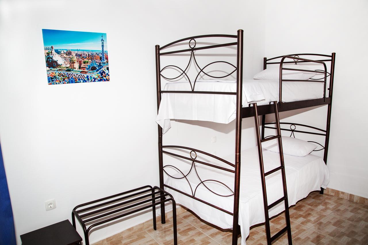 Nikolakakis Rooms Lavrio ภายนอก รูปภาพ