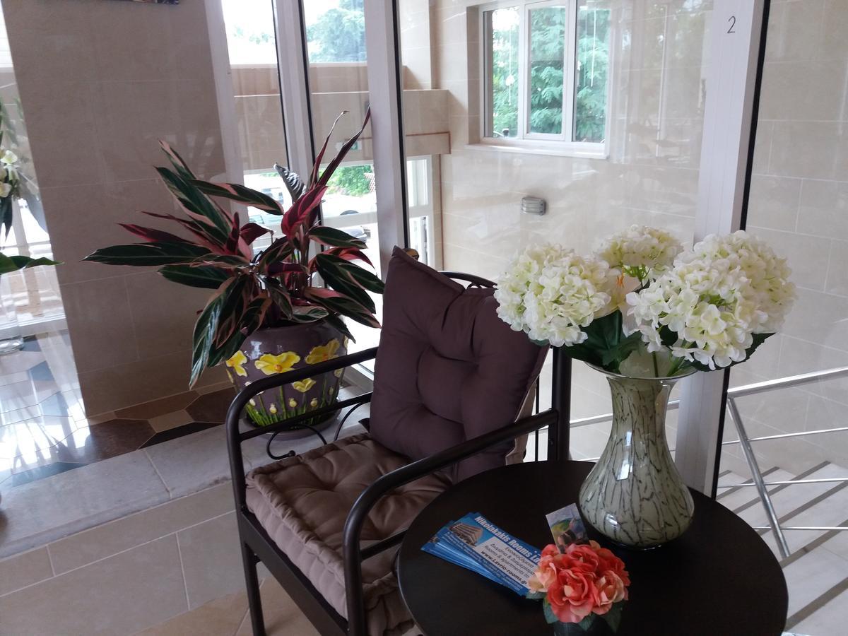 Nikolakakis Rooms Lavrio ภายนอก รูปภาพ