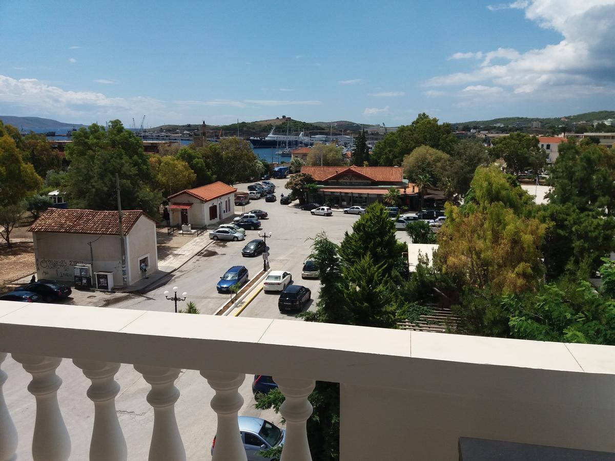 Nikolakakis Rooms Lavrio ภายนอก รูปภาพ