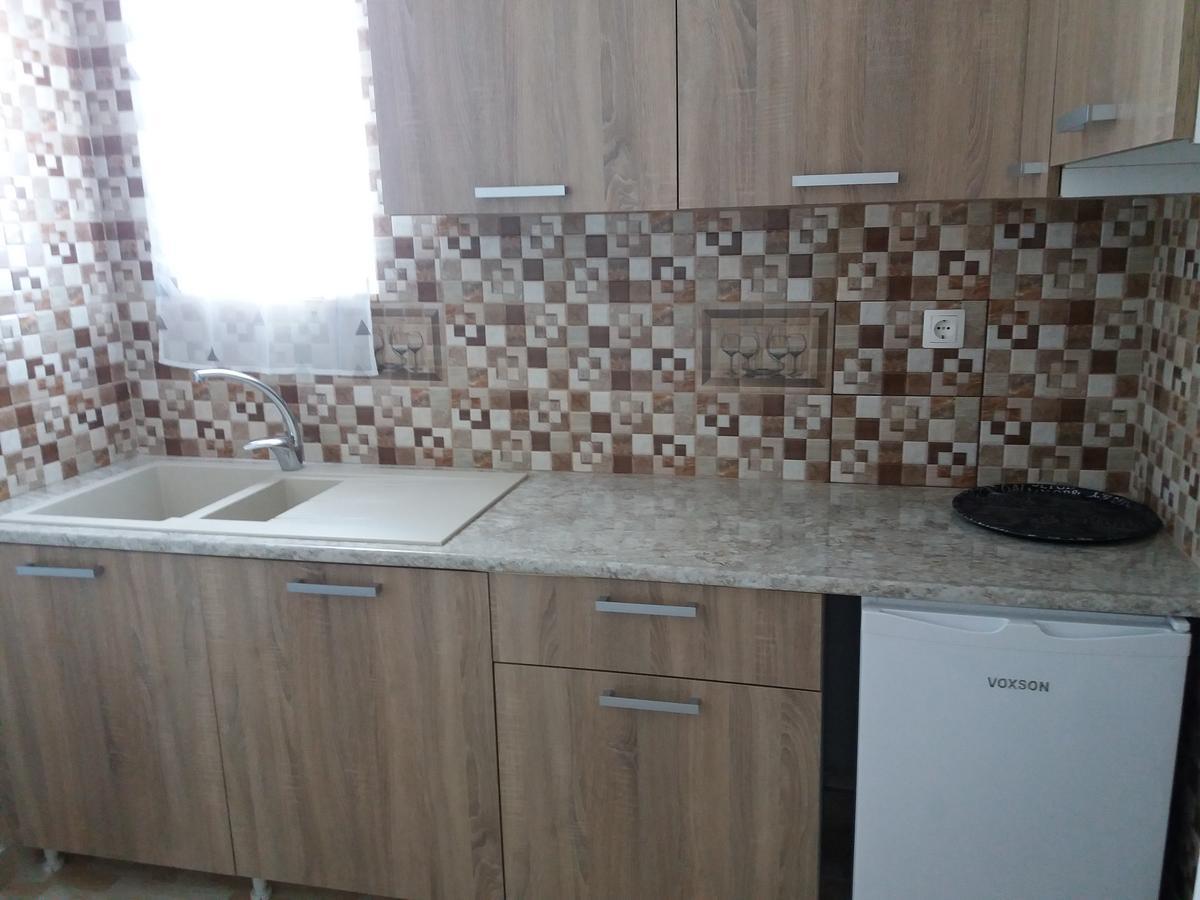 Nikolakakis Rooms Lavrio ภายนอก รูปภาพ